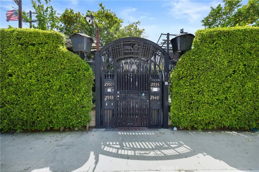 2949 S Harcourt Avenue, Los Angeles, CA 90016 - #2