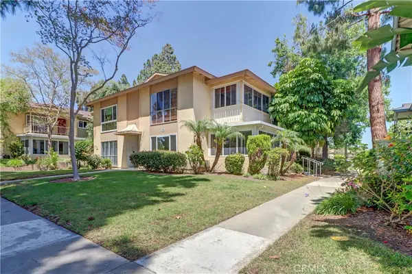 212 Avenida Majorca #D, Laguna Woods, CA 92637