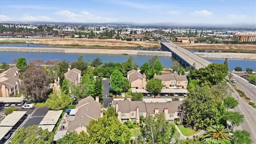 101 W Riverdale #9, Orange, CA 92865 - #2