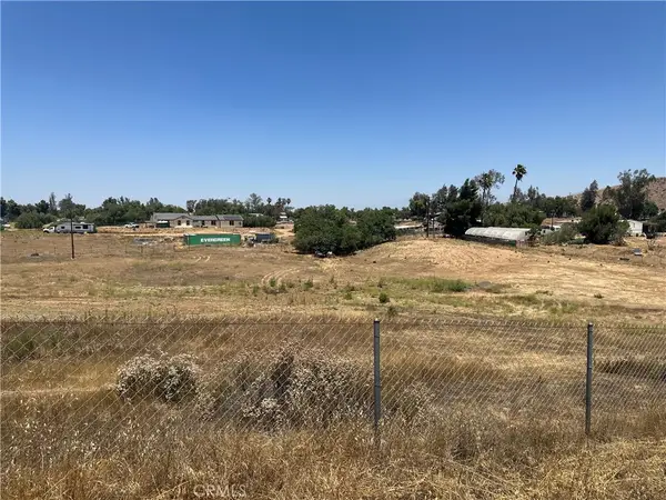 25361 Phillips, Perris, CA 92570