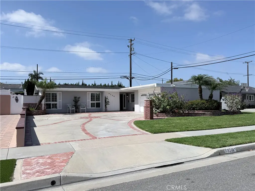 9206 La Colonia Avenue, Fountain Valley, CA 92708 - #1