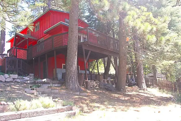 31705 Silver Spruce Drive, Running Springs, CA 92382