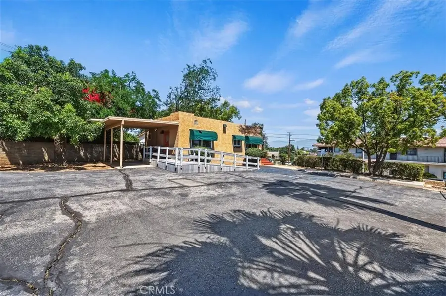 521 W Citrus, Redlands, CA 92373 - #2