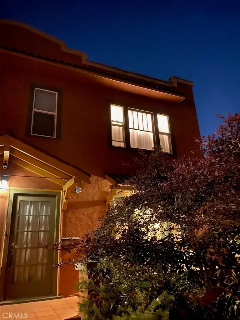 1546 1/2 Rosalia Road, Los Angeles, CA 90027 - #2