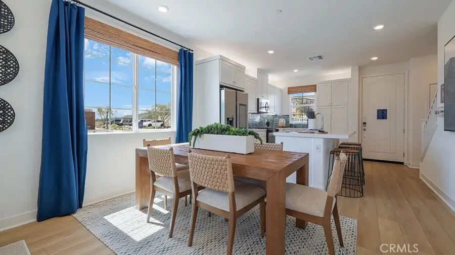 2201 Aneto Way, Santa Paula, CA 93060 - #3