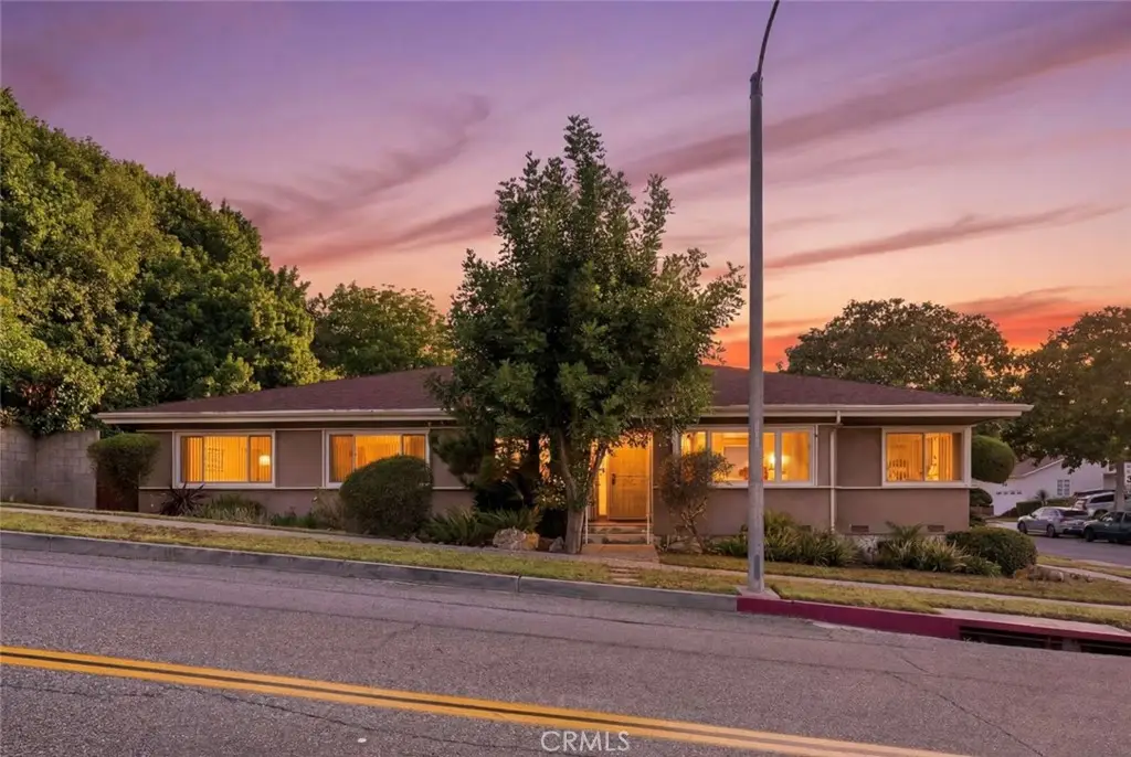 4715 Presidio, View Park Windsor Hills, CA 90043 - #1