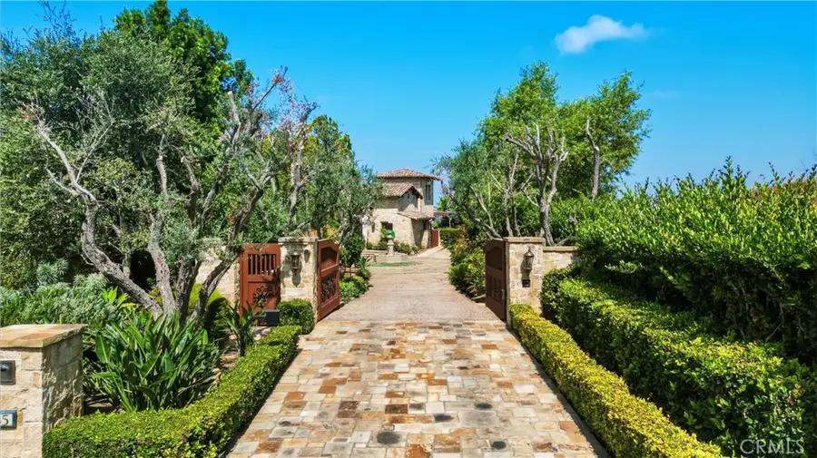35 Salt Bush, Irvine, CA 92603 - #2
