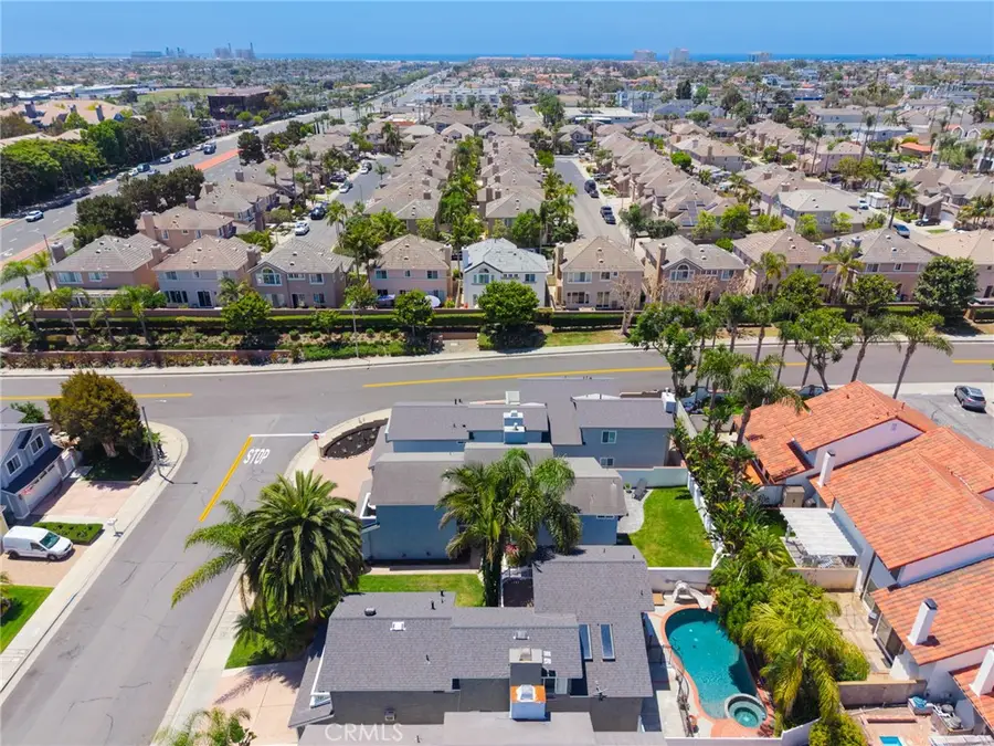 1301 Lakeside Lane, Huntington Beach, CA 92648 - #3