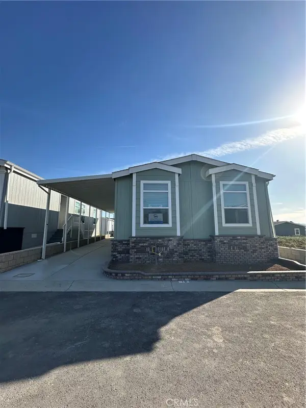 3444 Center Street #12, Riverside, CA 92501