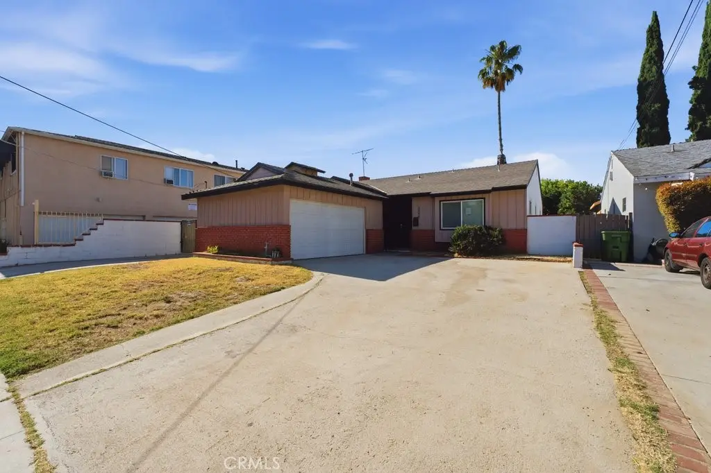 10943 Kittridge Street, North Hollywood, CA 91606 - #1