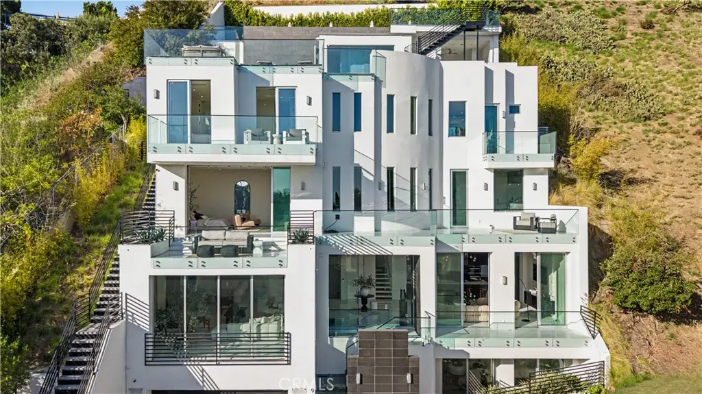 9459 Beverly Crest, Beverly Hills, CA 90210 - #1