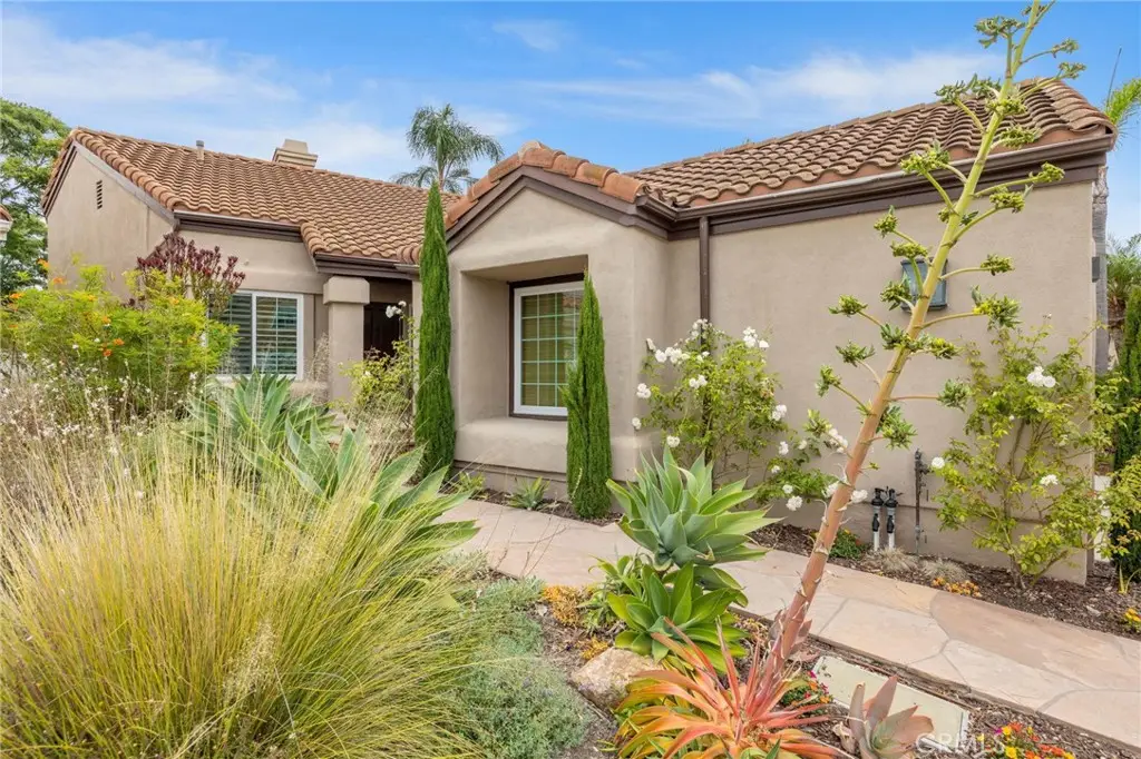 35 Del Perlatto, Irvine, CA 92614 - #1
