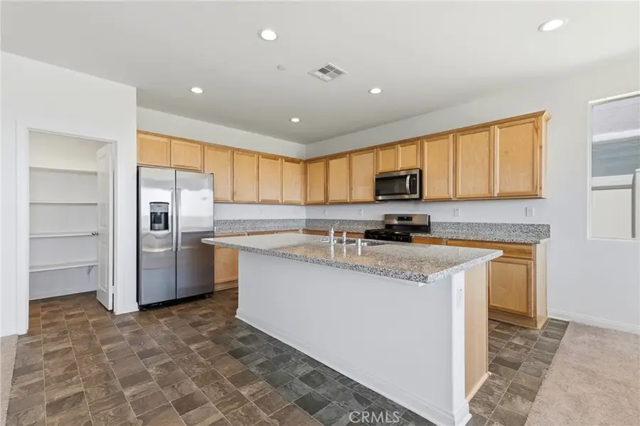 711 Ballesteros, Perris, CA 92571 - #3
