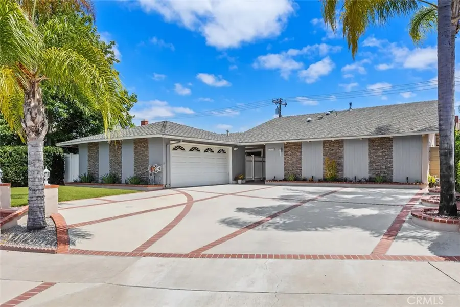 25611 Adriana Street, Mission Viejo, CA 92691 - #2