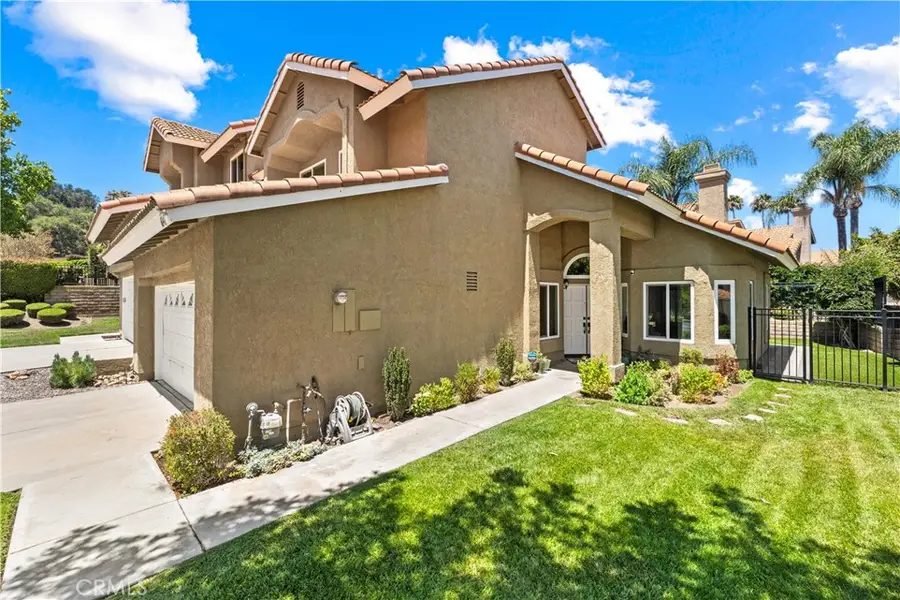 6041 E Queens Drive, Anaheim, CA 92807 - #2