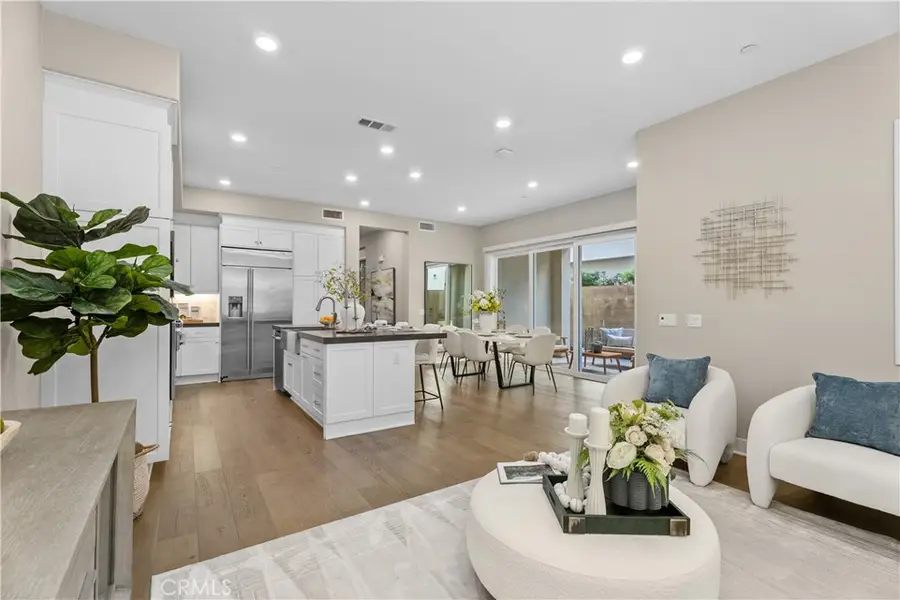 110 Spiral, Irvine, CA 92618 - #3