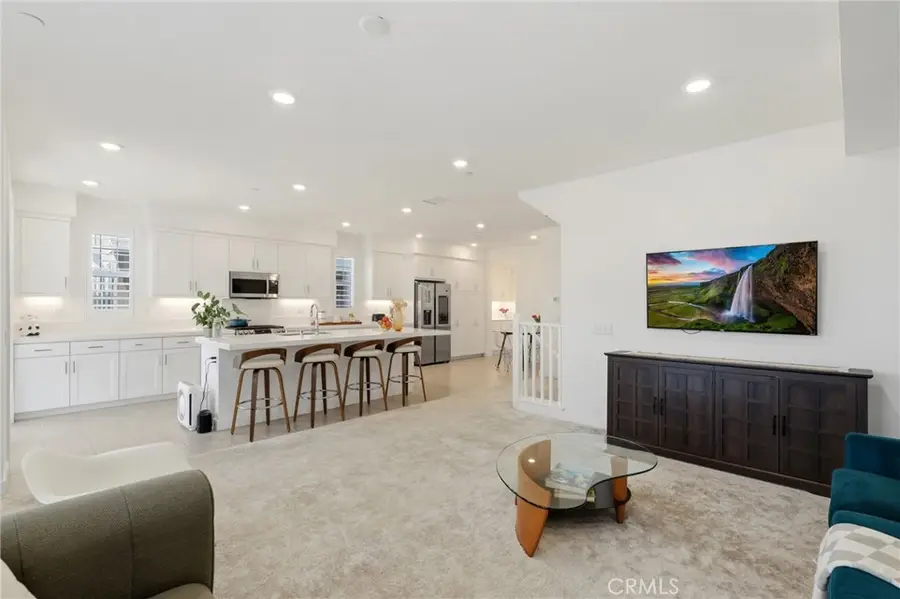 175 W La Palma Avenue #6, Anaheim, CA 92801 - #2