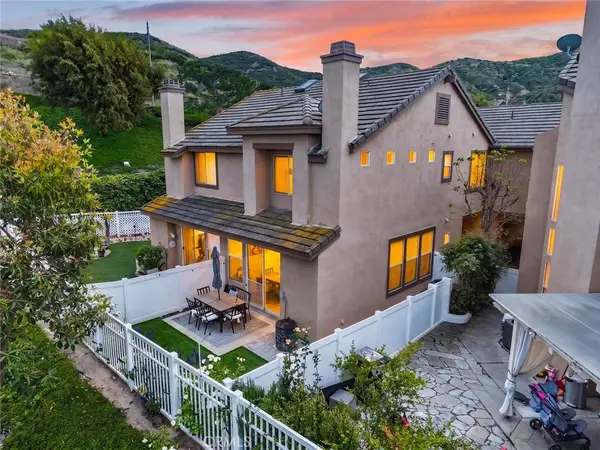 1366 S Country Glen Way, Anaheim, CA 92808