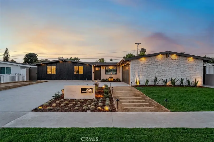 236 Wake Forest, Costa Mesa, CA 92626 - #2