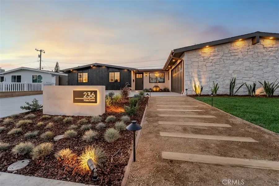236 Wake Forest, Costa Mesa, CA 92626 - #3