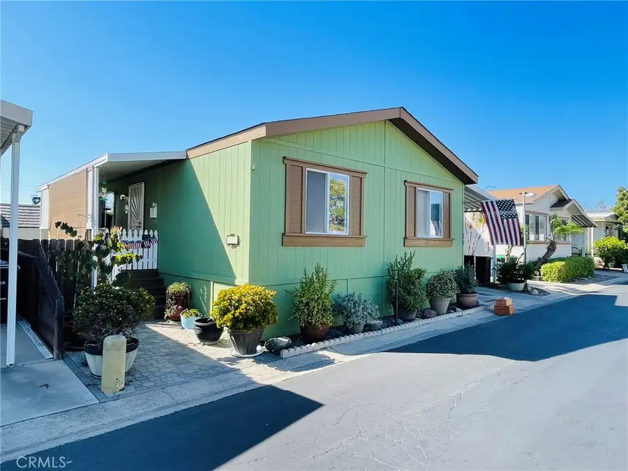 77 Seville, Tustin, CA 92780 - #3