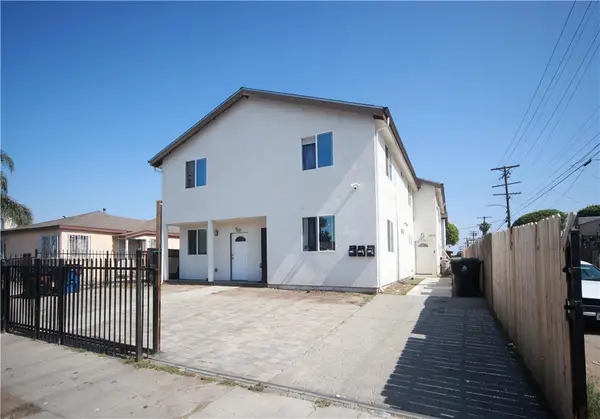 1019 E 84th Place, Los Angeles, CA 90001