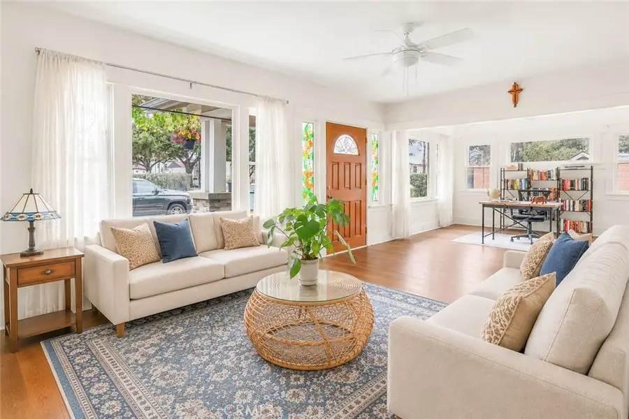 1058 E Almond, Orange, CA 92866 - #3