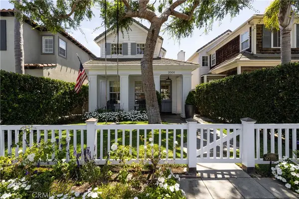 2001 Haven, Newport Beach, CA 92663