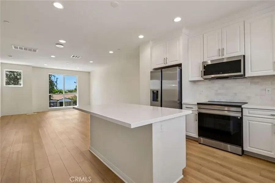 5876 Linden Ave Avenue #7, Long Beach, CA 90805 - #2