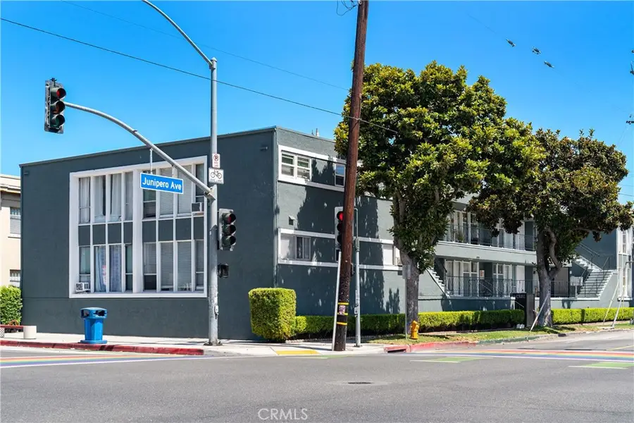 231 Junipero Avenue #12, Long Beach, CA 90803 - #3
