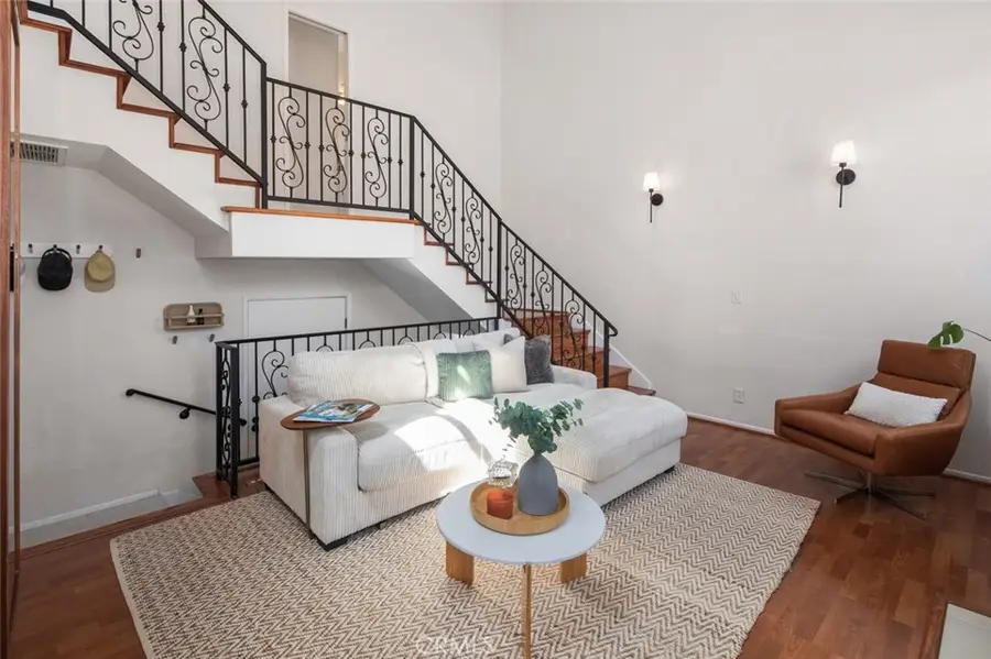 10365 Almayo Avenue #6, Los Angeles, CA 90064 - #2