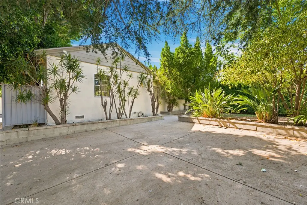 7721 Ethel Avenue, North Hollywood, CA 91605 - #1