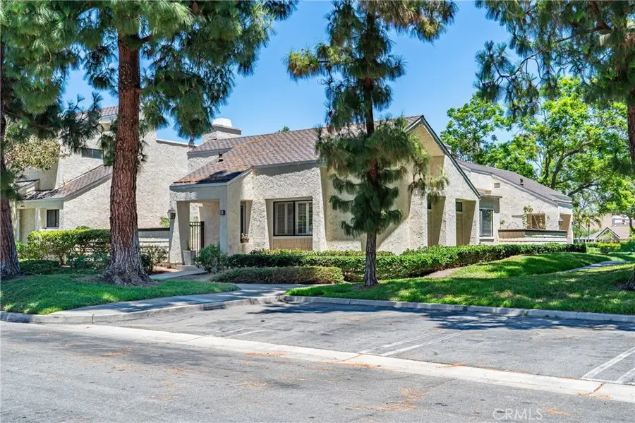 31 Claret #64, Irvine, CA 92614 - #2