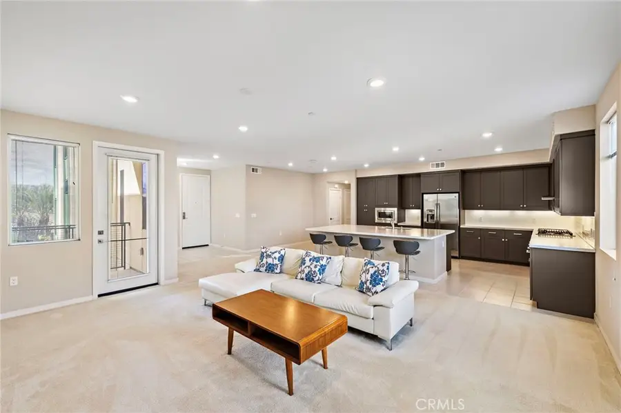111 Bowery, Irvine, CA 92612 - #2