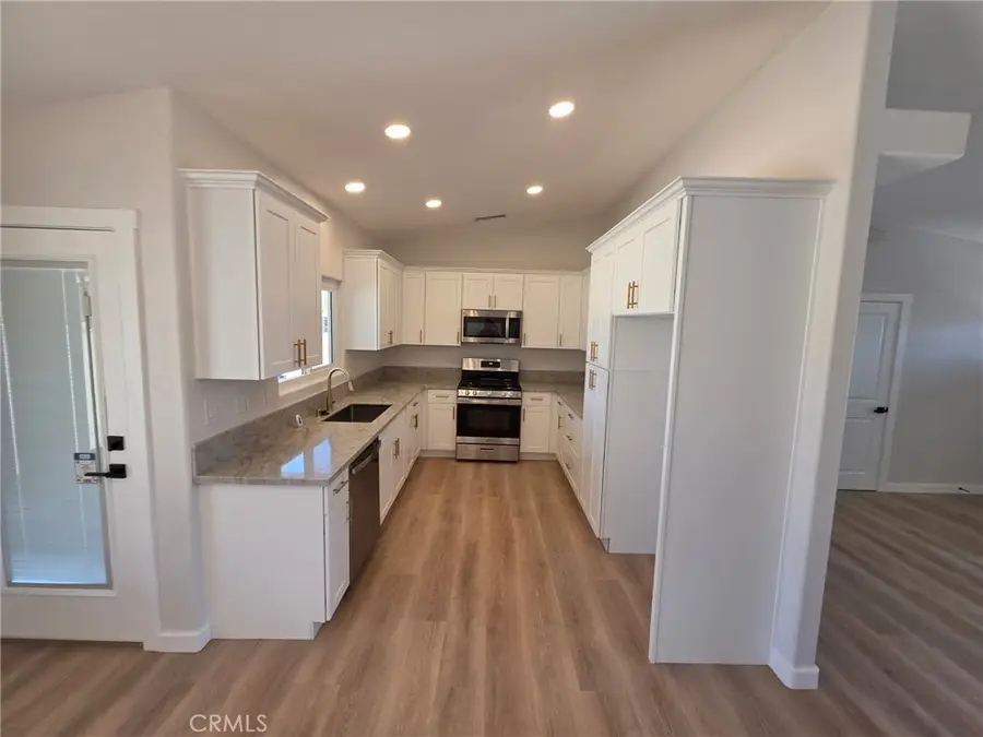 20448 Sago Lane, Apple Valley, CA 92307 - #2
