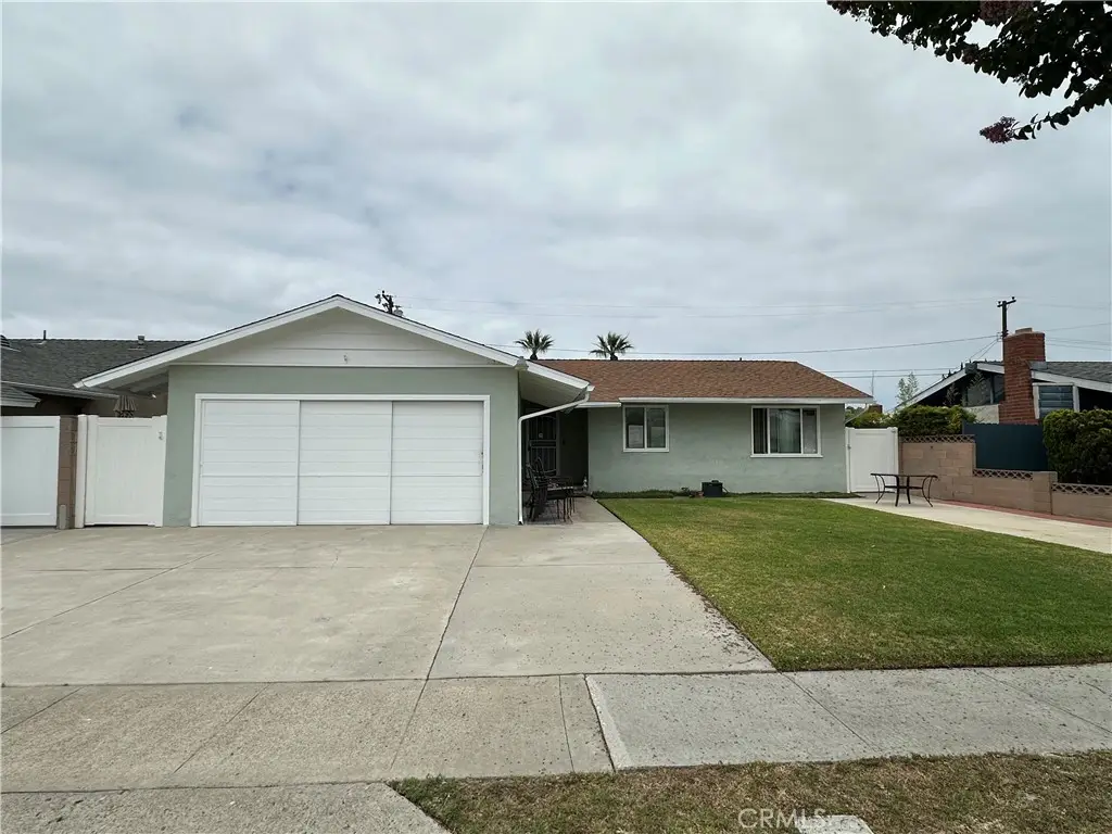6651 Sambar Cir, Cypress, CA 90630 - #1