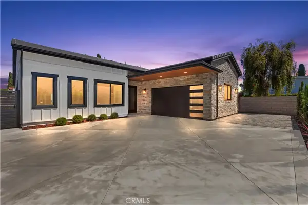 15362 Seine Cir., Irvine, CA 92604