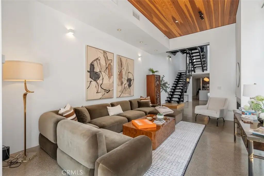 417 1/2 Sunset, Venice, CA 90291 - #1