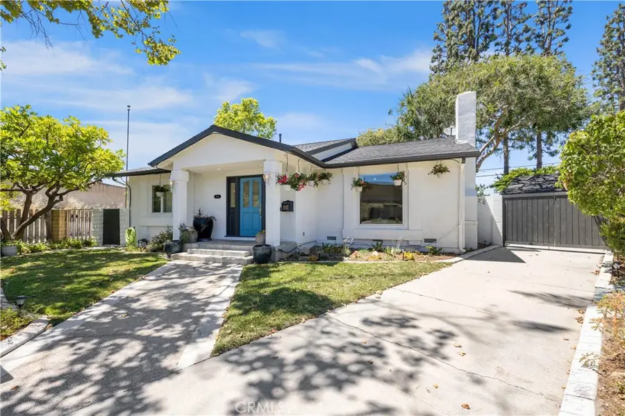 6813 E Los Santos, Long Beach, CA 90815 - #2