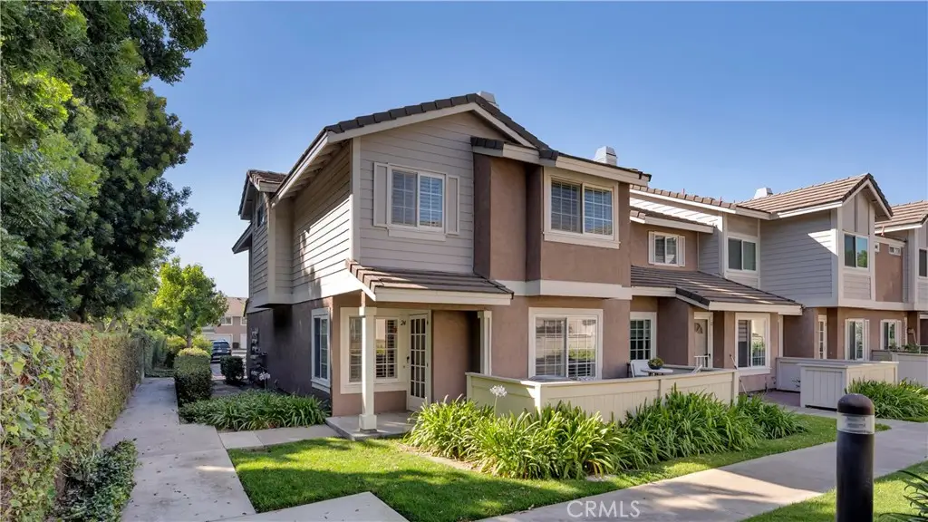 24 Christamon S, Irvine, CA 92620 - #1