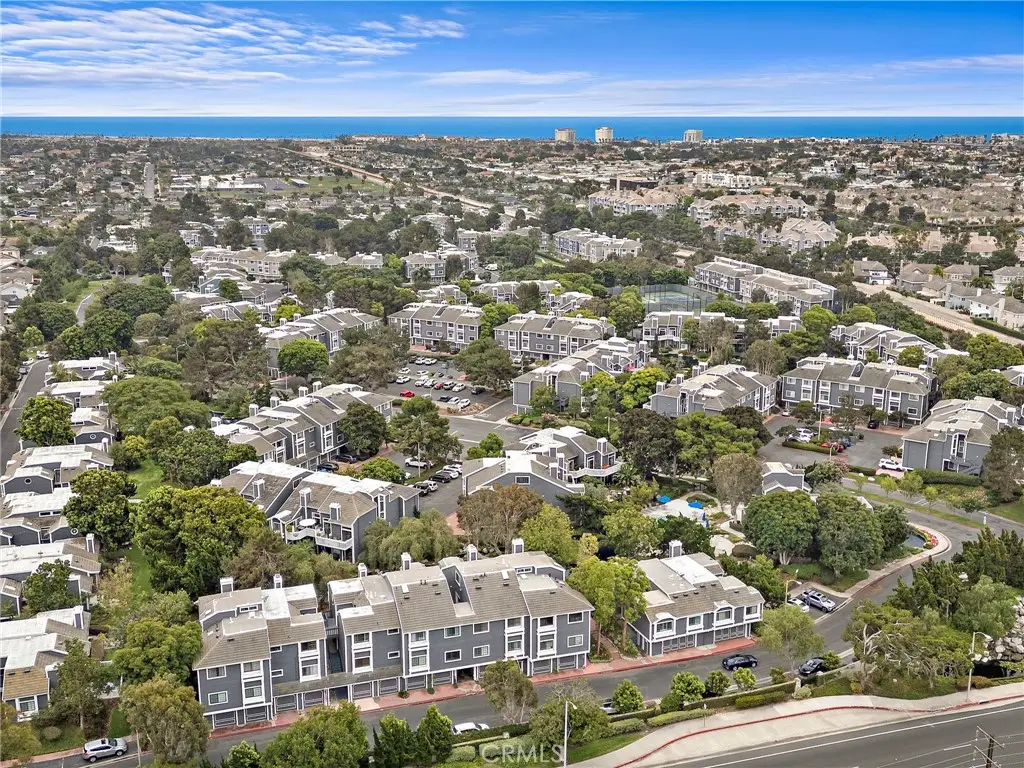 8206 Bridgepoint #206, Huntington Beach, CA 92646 - #1