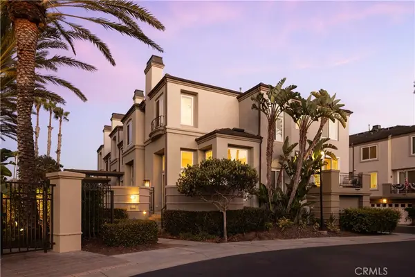19441 Surf, Huntington Beach, CA 92648