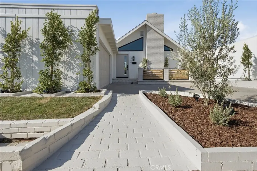 1788 Hawaii Circle, Costa Mesa, CA 92626 - #2