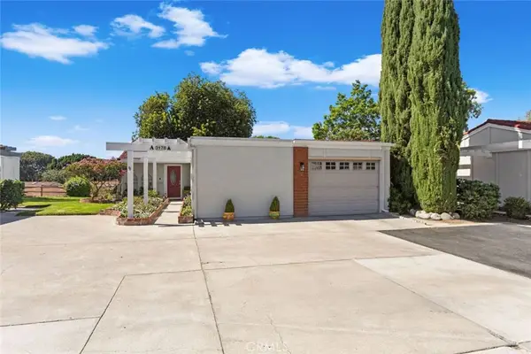 3178 Via Buena Vista #A, Laguna Woods, CA 92637