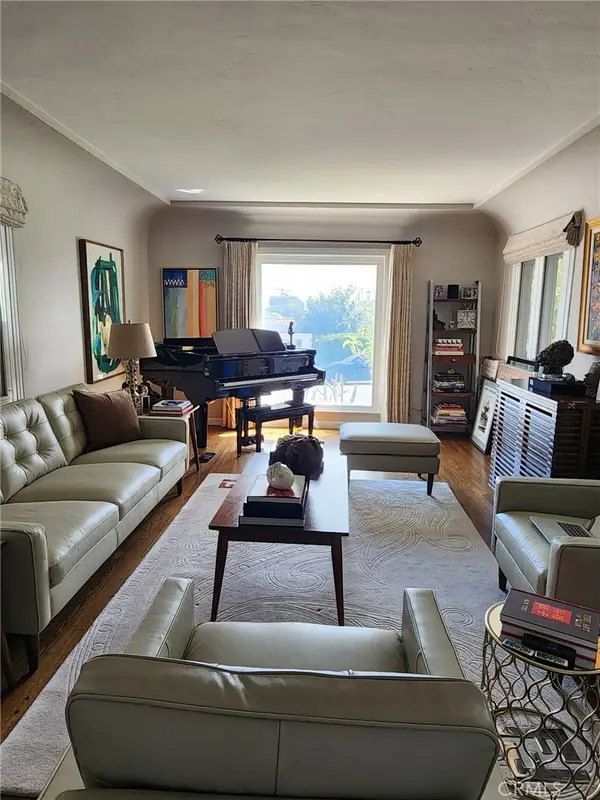 3647 Hyacinth, San Diego, CA 92106