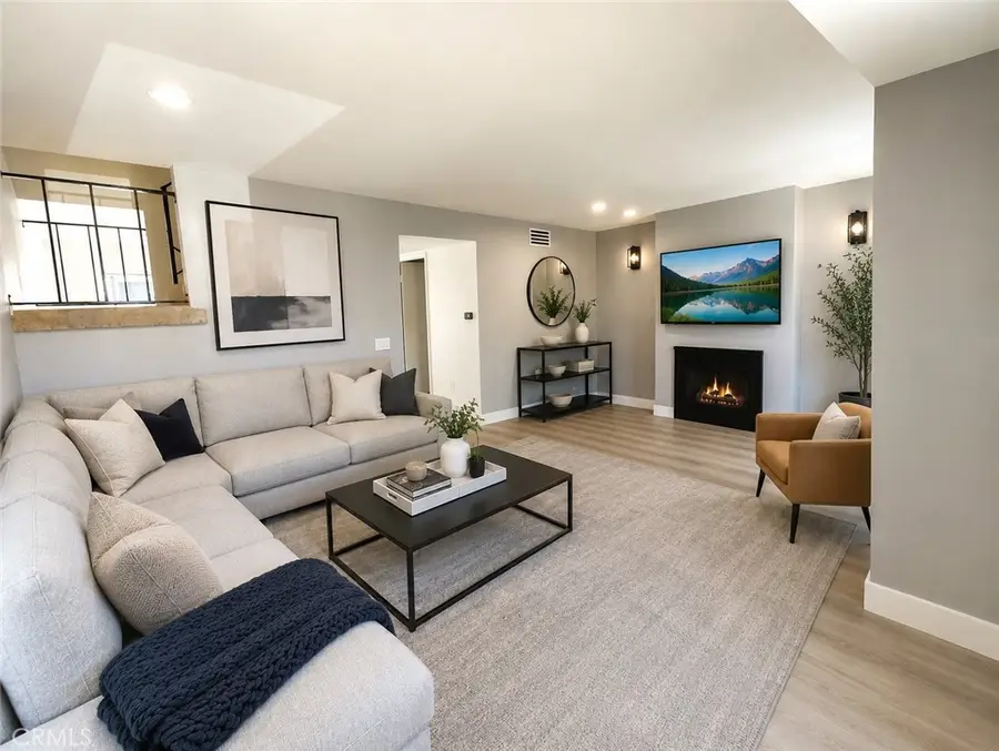10125 De Soto Avenue #42, Chatsworth, CA 91311 - #3