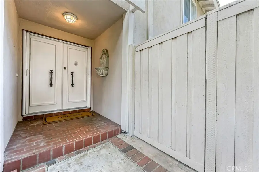 11 Almond Tree, Irvine, CA 92612 - #3