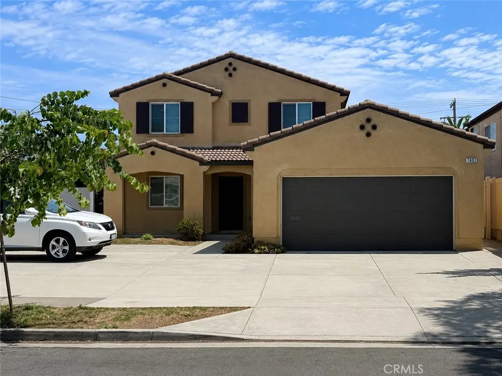 7802 Alhambra Drive, Huntington Beach, CA 92647 - #1