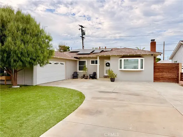 515 E Hoover, Orange, CA 92867