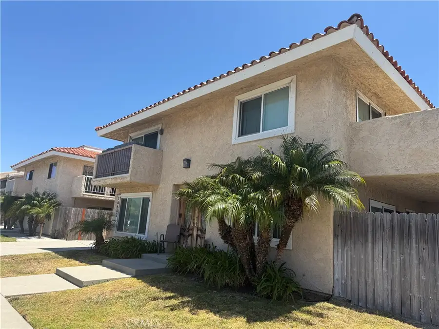 16662 Blanton, Huntington Beach, CA 92649 - #3